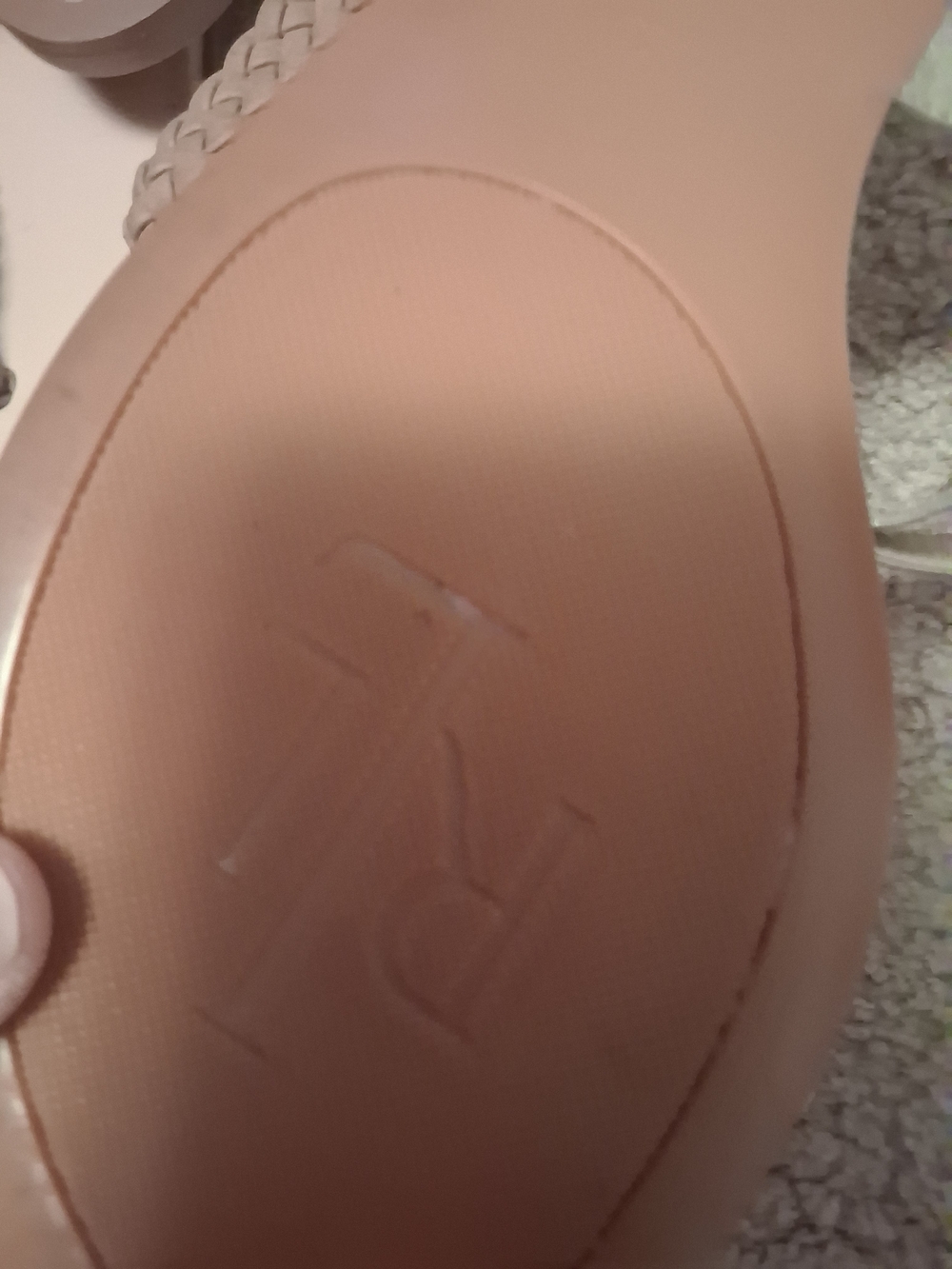 Ralph Lauren Metallic Gold Leather T-Strap Sandals - Picture 5 of 6